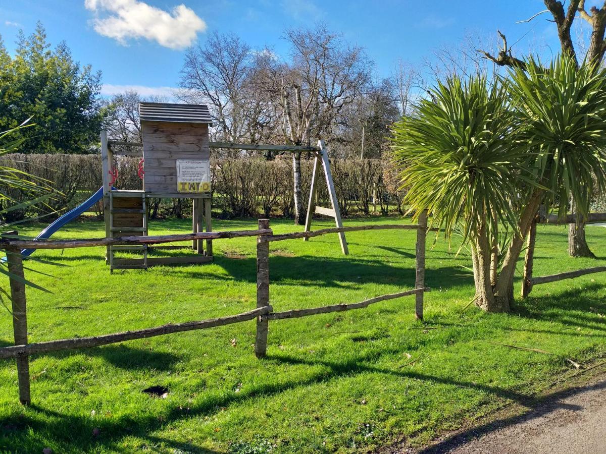 Mobil Home Fradin Parc De Loisirs Talmont-Saint-Hilaire Экстерьер фото